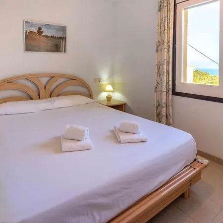 Cap Ras 03 - Atico Acogedor Con Vistas Al Mar Girona