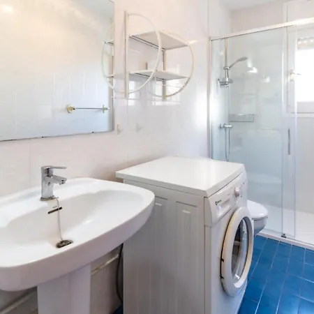 Cap Ras 03 - Atico Acogedor Con Vistas Al Mar * Girona