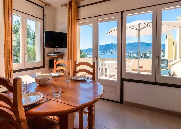 Cap Ras 03 - Atico Acogedor Con Vistas Al Mar 赫罗纳