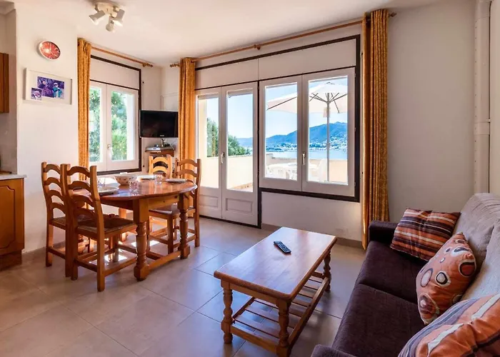 Cap Ras 03 - Atico Acogedor Con Vistas Al Mar * ז'ירונה